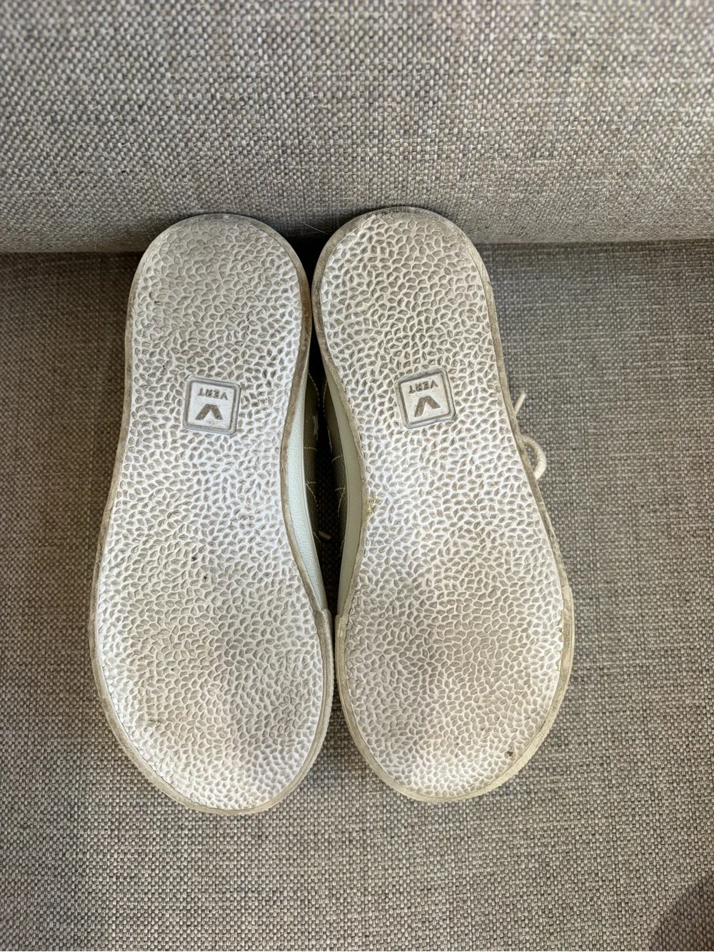 Madewell x Veja Esplar Low Embroidered Star Sneakers - Picture 8 of 8